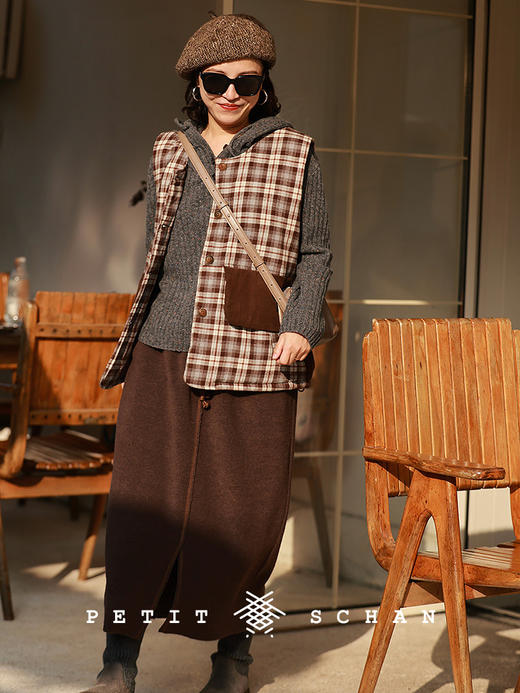 PETIT SCHAN小闪 CLO#950 Caramel Chestnuts 焦糖栗子 绵羊毛混纺圈圈纱松紧腰开叉半裙 商品图5