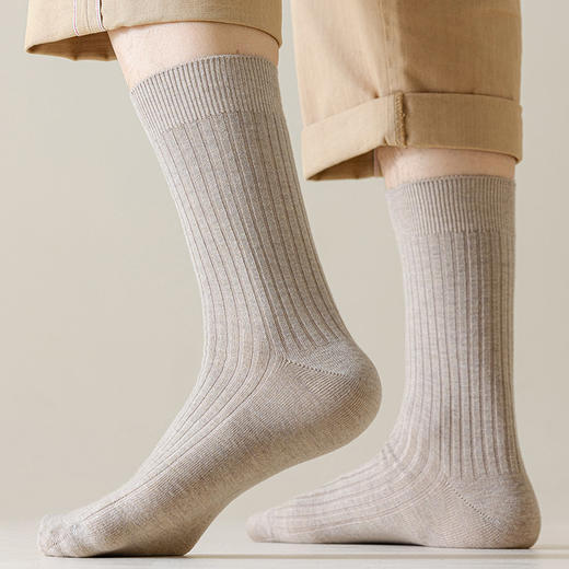 【买一组赠一组到手6双】蔓楚 秋冬男女情侣款舒适柔软双针保暖羊毛袜中筒袜 商品图2