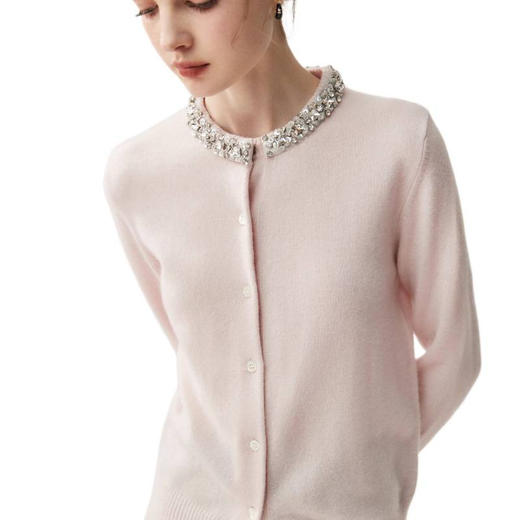 丁摩 轻奢蓬松钉珠山羊绒针织开衫R25109 商品图4