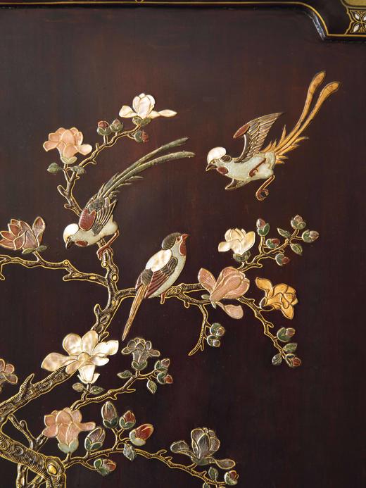 独角鹿西洋古董20世纪中国出品富贵花鸟主题木胎黑漆描金百宝嵌挂屏一对 商品图4