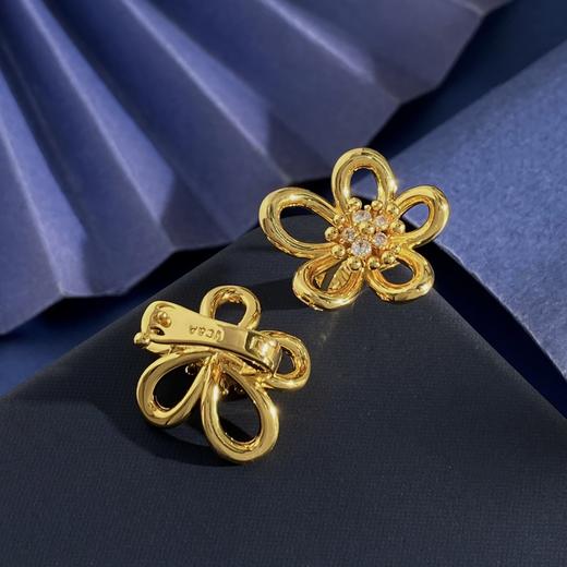 YS06-梵克雅宝 花卉设计18K金耳环（XK） 商品图0