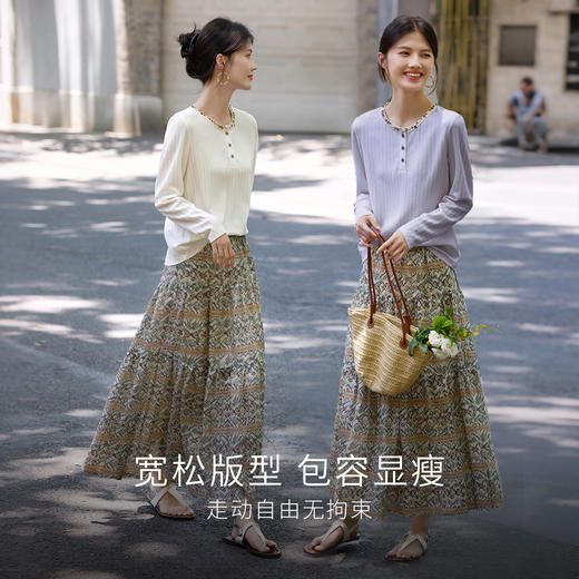 【年终特卖】熙世界肌理感串珠织带针织衫女长袖慵懒宽松圆领上衣2025秋季新款 商品图2