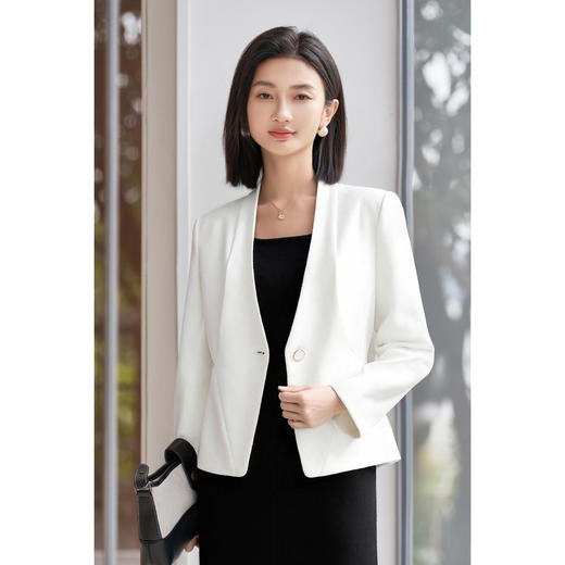 米思阳2026春季新款经典通勤质感西装垂顺舒适显瘦正装外套女3480 商品图3
