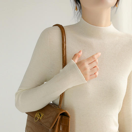 丁摩 100精纺羊毛半高领针织衫女打底衫贴身不扎毛衣62769 商品图2