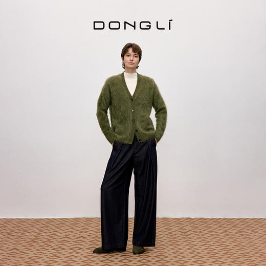 东黎 • 你本珍贵 山羊绒女士秋季拉毛V领开衫 5412 商品图2