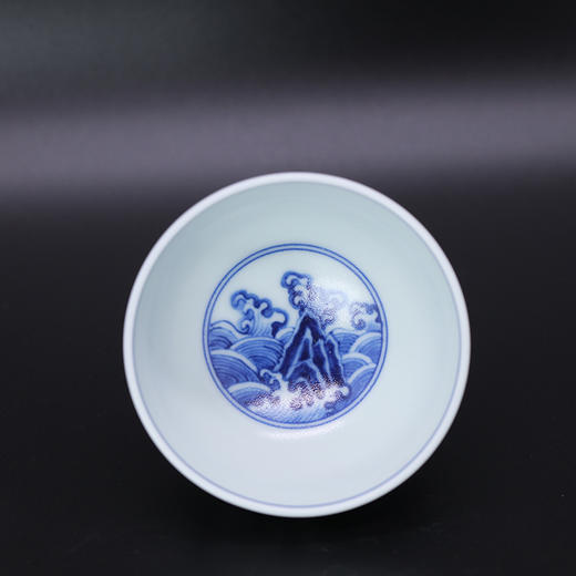 寒香慕古元明青花糯米釉海象海水纹高脚杯 商品图1