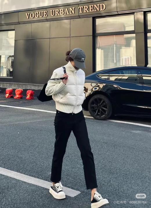 Mc蒙口拼接棒球服针织袖立领拉链轻薄羽绒服 商品图12