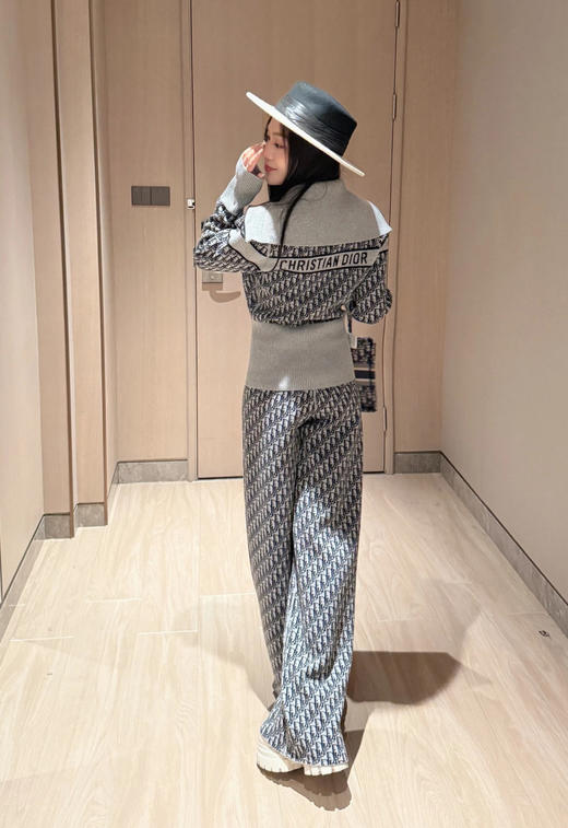 XY27-迪奥 羊绒深灰裤（SS） 商品图4