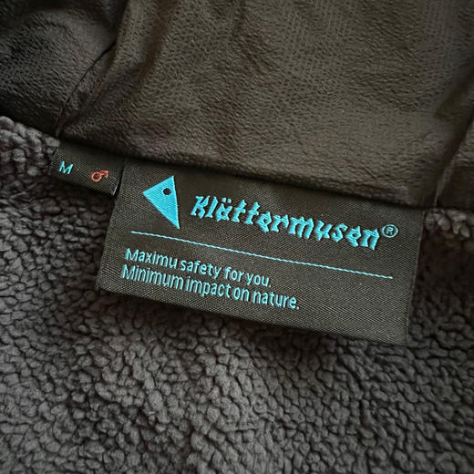 原单正品攀山鼠户外男款棉服P棉连帽保暖上衣防风瓦力薄夹克
颜色：黑色 藏蓝色
尺码：M～XXL 商品图5