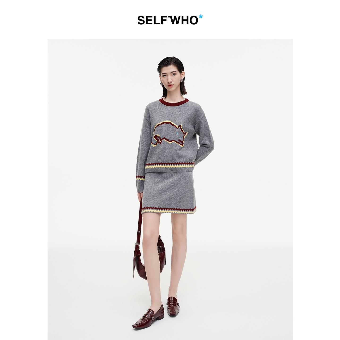 SELFWHO绵羊毛混纺撞色猫图案毛衣短裙女2025冬新款针织衫两件套