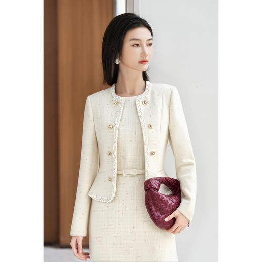 米思阳2025秋冬新款轻奢小香风圆领修身羊毛单排扣短外套女5162 商品图3