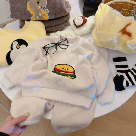 宝妈闭眼入 萌宝秋冬法兰绒家居服 软fufu会呼吸的儿童加绒睡衣秋冬季新款云朵绒外穿加厚男童女童保暖家居服套装 商品图9