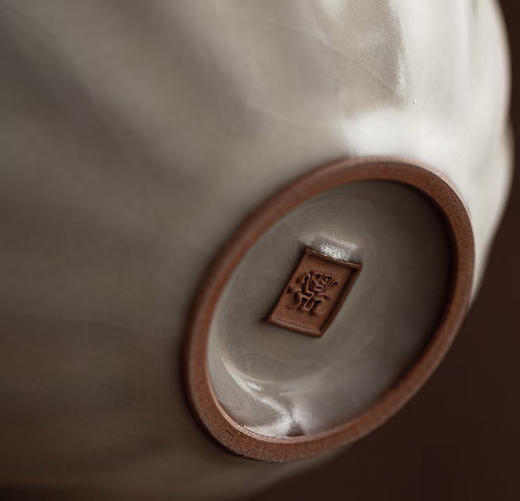 问鼎哥窑碎玉传世款蕊香杯 商品图2