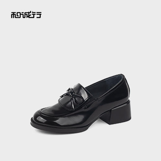 和诚行2025秋季新款世上舒适百搭英伦风一脚蹬黑色乐福鞋2130003 商品图1