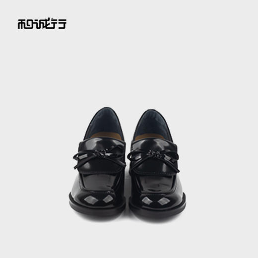 和诚行2025秋季新款世上舒适百搭英伦风一脚蹬黑色乐福鞋2130003 商品图2