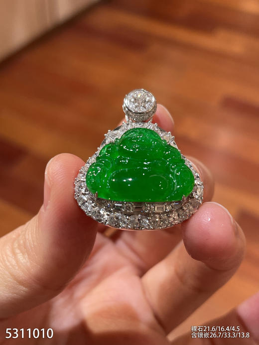 艳绿佛公吊坠【5311010】具体价格微信咨询 商品图0