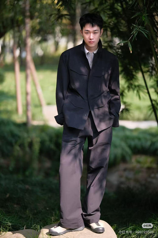 毒家小贵！越南回货，井柏然同款上身！ 鸟家VEILANCE商务防风男士软壳夹克外套 商品图1