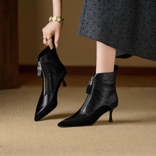 【预售5天】复古瘦瘦靴尖头高跟短靴真皮拼接前拉链舒适女鞋巨好看美拉德靴子XKDY&x8666 商品图2