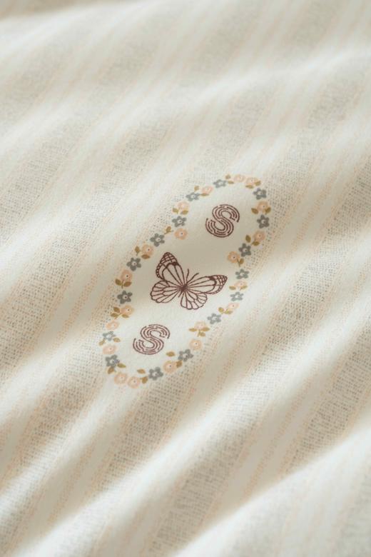 SCHIESSER LIVING(春秋1250g/1400g)适合10-25度,适合5-15度 舒雅生活印花面料面料手感软糯 8跟被角带设计，固定被套不跑芯 整面绗缝设计，固定内芯不移位1206019 商品图6