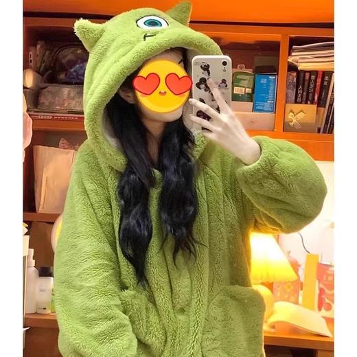 【GZ】无忧购可爱草莓熊维尼熊玉桂狗珊瑚绒睡袍+长裤套装（截单后3-5天发货) 商品图2