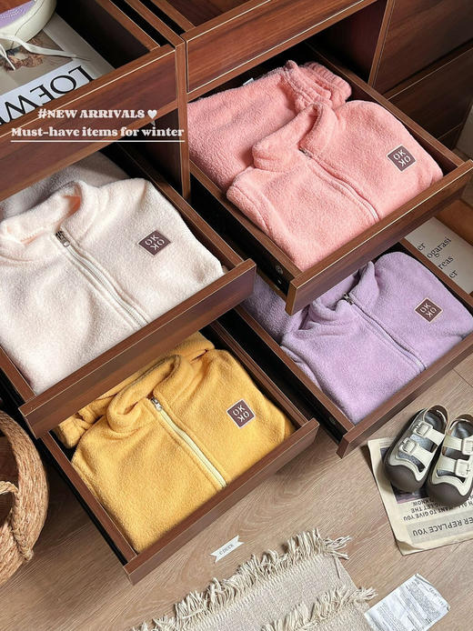 李允珍原版云朵绒拉链款情侣亲子套装儿童双面泡芙绒套装 商品图7