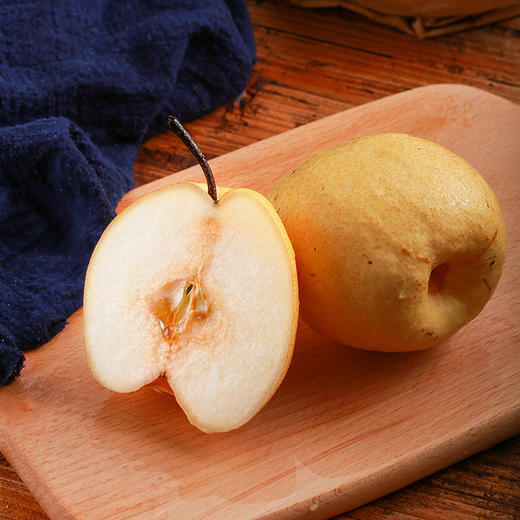 【秋冬滋润套餐】房州味道银耳108g/袋+新鲜雪梨2枚（共1.3~1.5斤左右）+红枸杞1小包（每包4g左右）（十堰主城区包邮） 商品图5