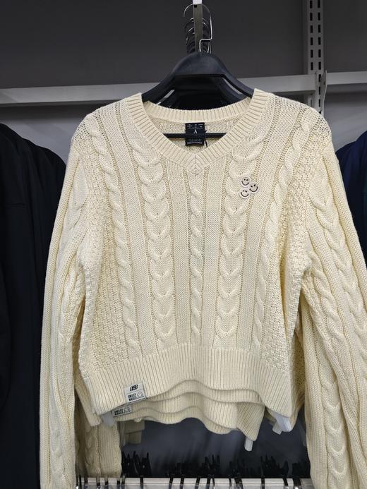 斯凯奇 229.9元 联名毛衣针织衫  (线上线下同时在售不保证有货，活动款不退不换介意勿拍) 621651-TY 商品图0