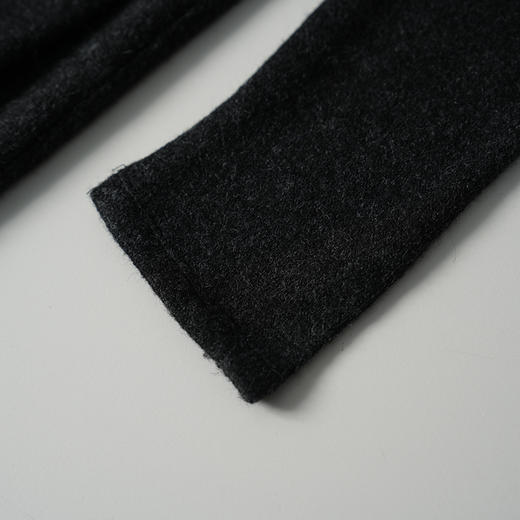 VIMAGE纬漫纪腰部褶皱设计显瘦时尚不规则裙摆长款连衣裙V2407112 商品图3