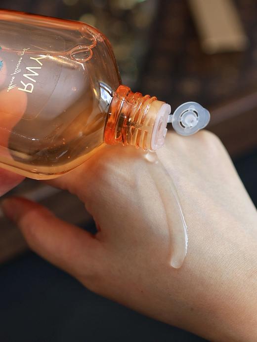 🌸品牌退市撤柜❗️加拿大原装进口❗️高端院线品牌❗️高端SPA专用 💯 【RWY赋活逆龄月神花油200mI】 官旗售价💰124/瓶 团购限时秒杀价💰59.9💰3瓶 商品图3