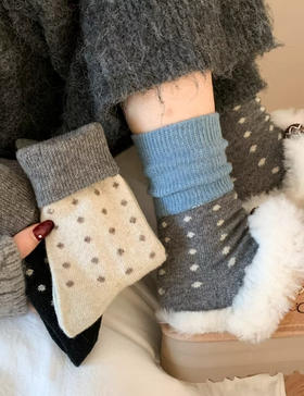 羊毛波点袜5双