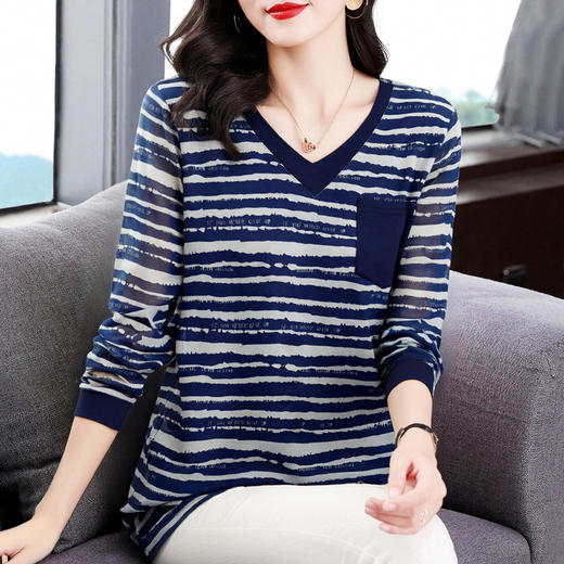 芳妮诗春夏新款条纹长袖打底衫女中长款大码V领上衣宽松显瘦t恤女 商品图0