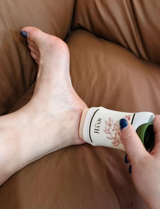 【多妈团购 HAAB乳木果手足膏】一支=护手霜+护脚霜+冻疮膏+修复膏，5重天然植萃油脂+8种高能生物活性成分，专门对付死皮裂纹粗糙，保湿修护还舒缓-咸喜仓 商品图7