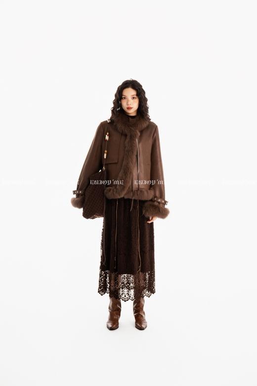 【门店同款】ENJOY冬季“游牧漫寻”暮色古堡皮草外套 167450097 商品图5