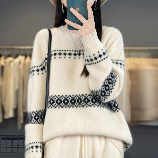 丁摩100%纯羊毛新款女式宽松圆领复古加厚套头打底针织衫毛衣ALM2-461 商品图3