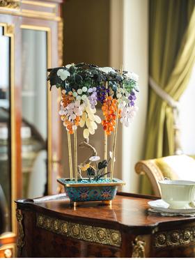 【已售】独角鹿西洋古董 20世纪中国创汇时期出品宝相花纹景泰蓝盆装饰「缠藤葡萄」珍宝像生盆景