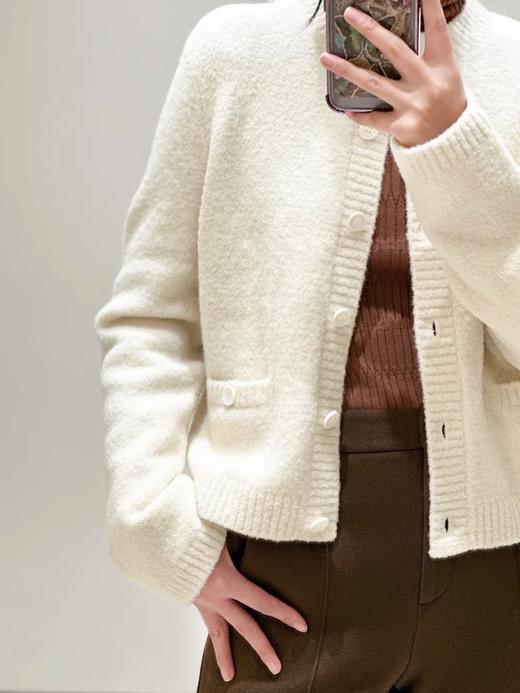 【高品质私服】【IC牦牛绒圈圈纱针织开衫】开衫样式，气质温和知性，简洁剪裁G1192-CC【无标出货 介意慎拍】 商品图2