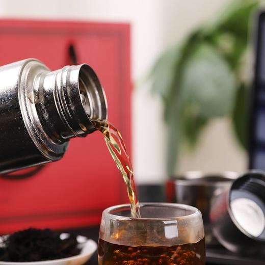 【99.8%航空钛材 0涂层更安全 双盖磁吸防漏】瑞士军工“纯钛”磁吸保温杯 400ml  送手提礼盒装 商品图7