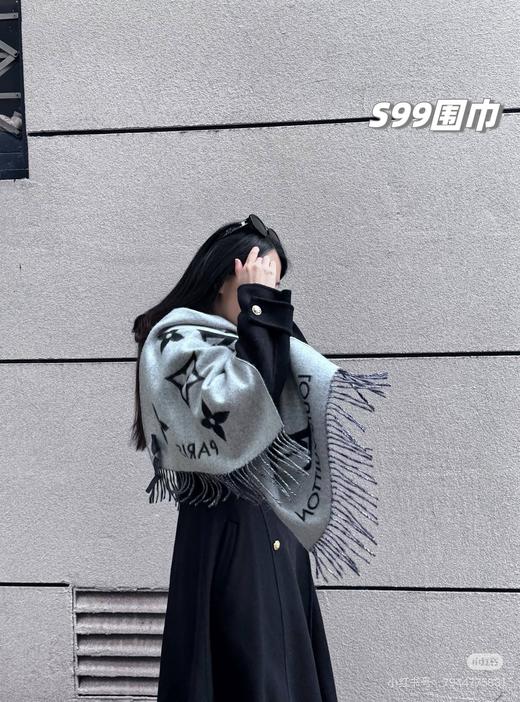 D110427情侣款精典百搭可双面佩戴羊绒流苏围巾 商品图0