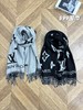 D110427情侣款精典百搭可双面佩戴羊绒流苏围巾 商品缩略图7