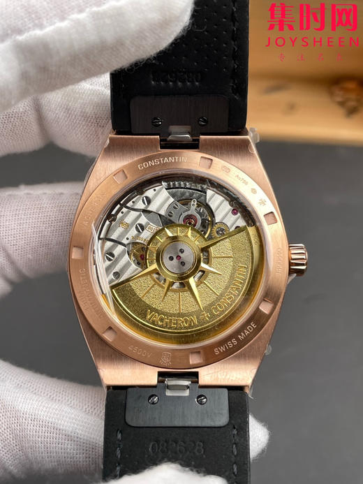 VC江诗丹顿8F纵横四海系列4500V 玫金银盘皮带款 男士腕表 耐人寻味的旭日纹拉丝表盘 彰显了腕表层次感 商品图4
