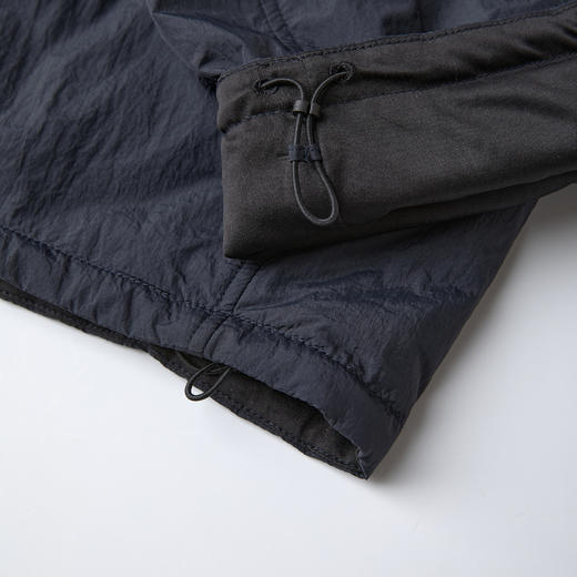 ROMI STUDIO“率性自我”立体剪裁宽松锦纶快干休闲裤RWCAX66283 商品图3