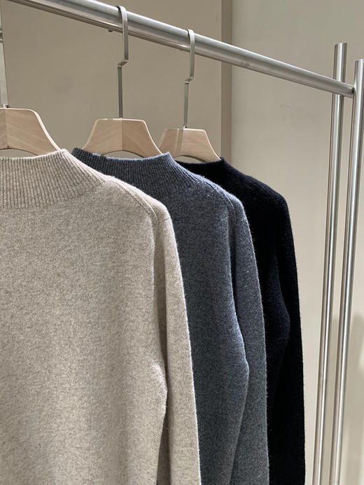 【高品质私服】【IC粗纺羊绒高领套头针织衫】色泽自然柔和，条干均匀，纹路清晰，绒面丰富G1126-CC【无标出货 介意慎拍】 商品图8
