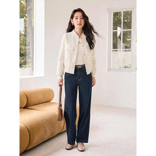 【年货节】熙世界白色休闲立领棒球服外套女2025秋装新款宽松小个子短款上衣 商品图4