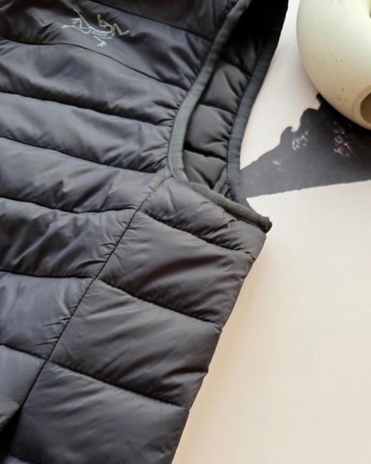 D110436冬季胸前印染LOGO羽绒立领情侣马甲轻薄款 商品图9