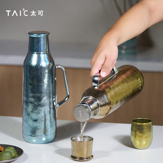 【TAIC 太可】臻享纯钛保温壶大容量旅行热水壶家用暖水瓶1600ml 商品图0