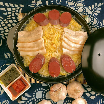 榆园酸菜丝量贩整箱装2.5kg送礼礼盒东北特产乳酸菌酸菜京东定制 /粮油调味 /调味品 /榨菜/酱腌菜 商品图0