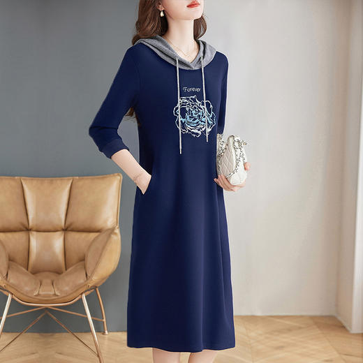 女士连帽卫衣裙秋装休闲宽松长袖连衣裙新款大码女装撞色直筒裙 商品图3