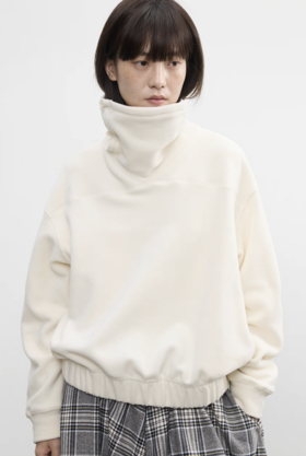 步履不停/5D15111C/防风高领卫衣