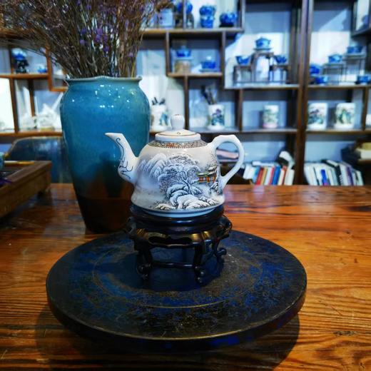 玛瑙红雪景山水＜长空飞雪＞壶 商品图1