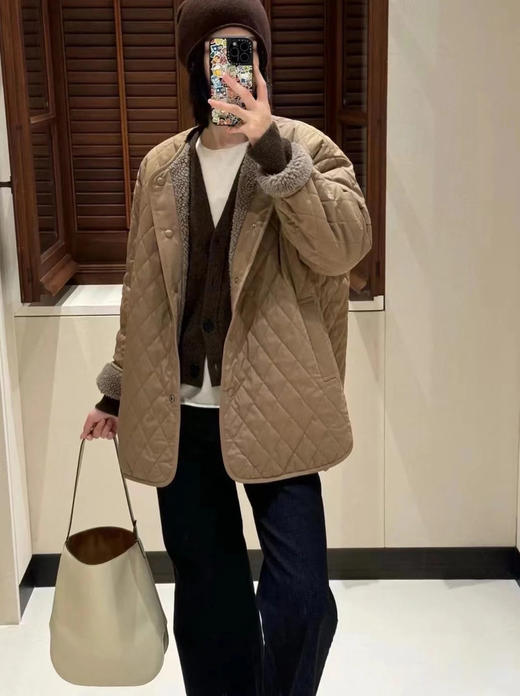 【高品质私服】【IC骆驼绒羊毛剪绒棉棉服】手感细腻 柔软蓬松 独特的两面穿设计，不仅是颜值担当N1128-CC【无标出货 介意慎拍】 商品图1